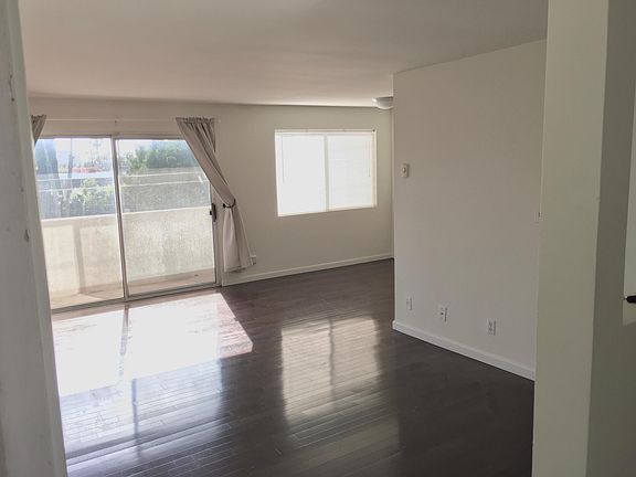 Living room from entrance