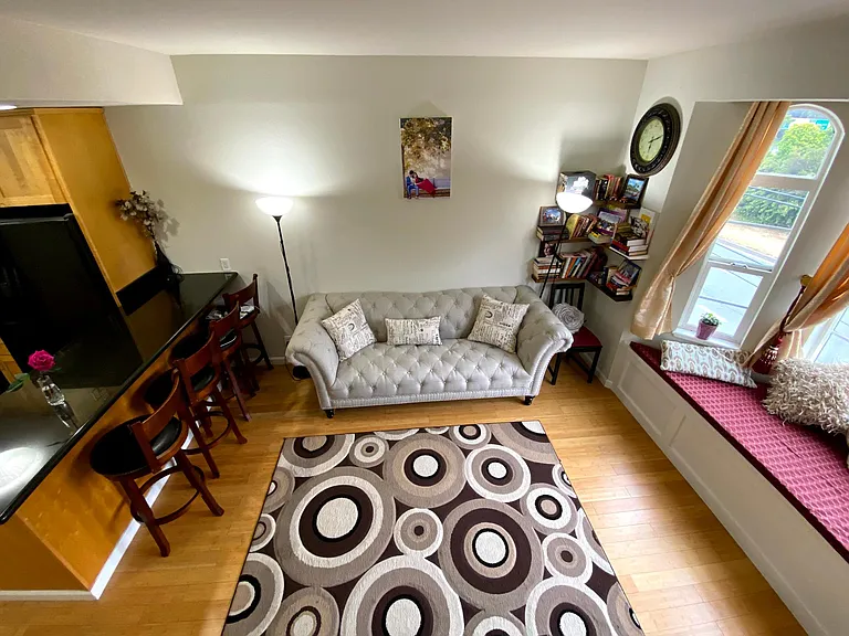 400 Alemany Blvd — Photo 14