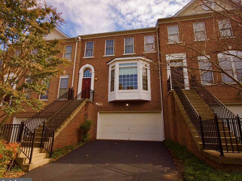1st image of 4255 Upper Park Dr