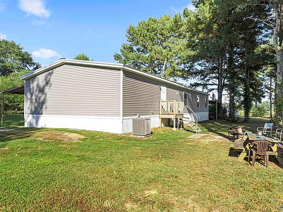 4th image of 820 County Road 606