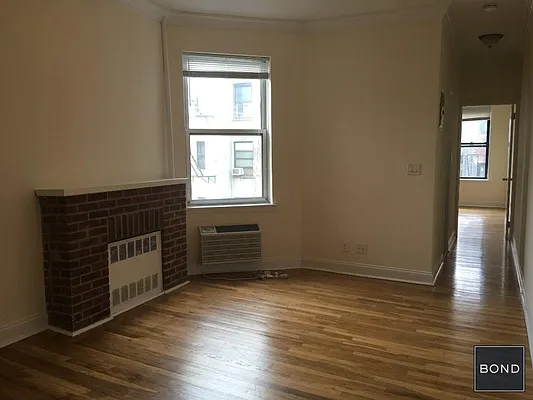 Rented by Bond New York | media 6