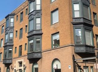 2847 N Clark St #4, Chicago, IL 60657