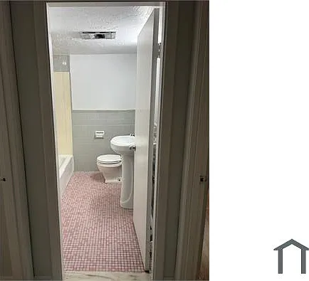 89 Draper St #1 — Photo 14