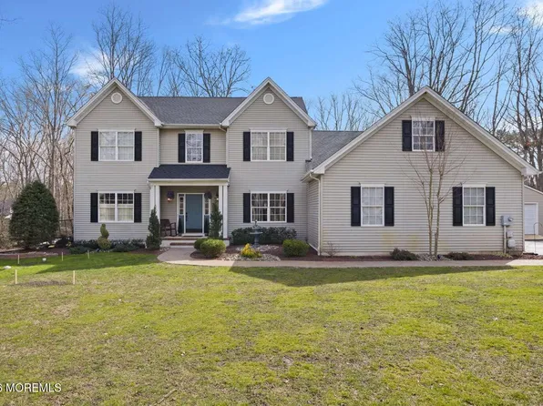 12 Oak Leaf Drive, New Egypt, NJ 08533