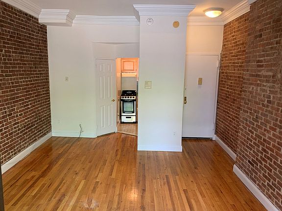 3rd image of 151 W 82nd St APT 6E