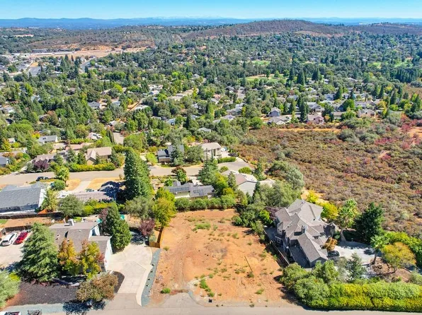 3299 Woodleigh Ln, Cameron Park, CA 95682