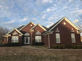 5507 Valley Park Dr, Louisville, KY 40299
