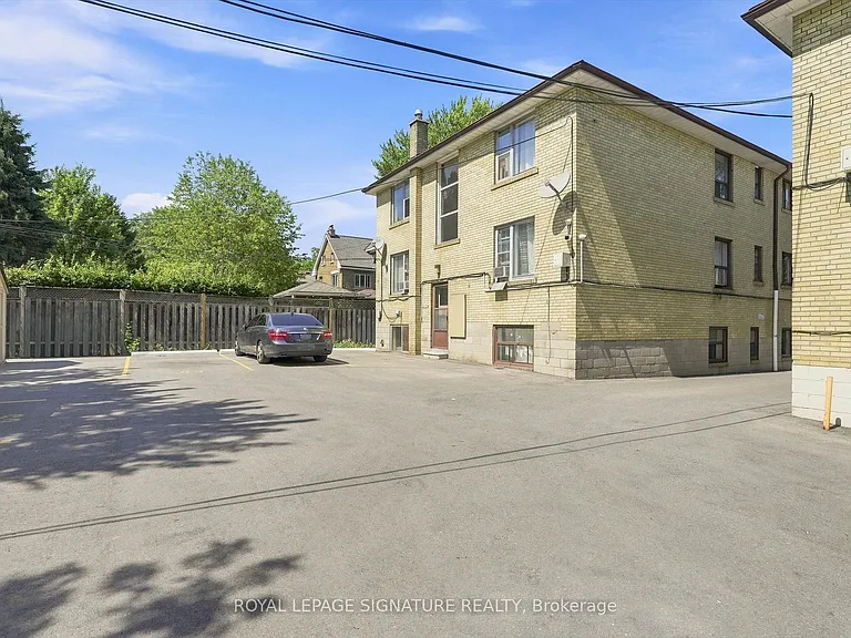46 Albert Ave #5 — Photo 21