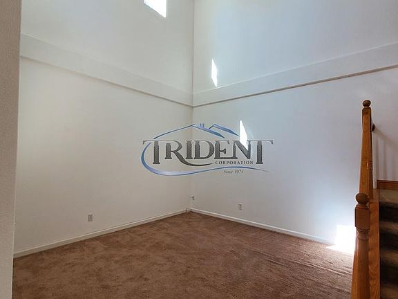 3rd image of 1534 Elderberry Ct