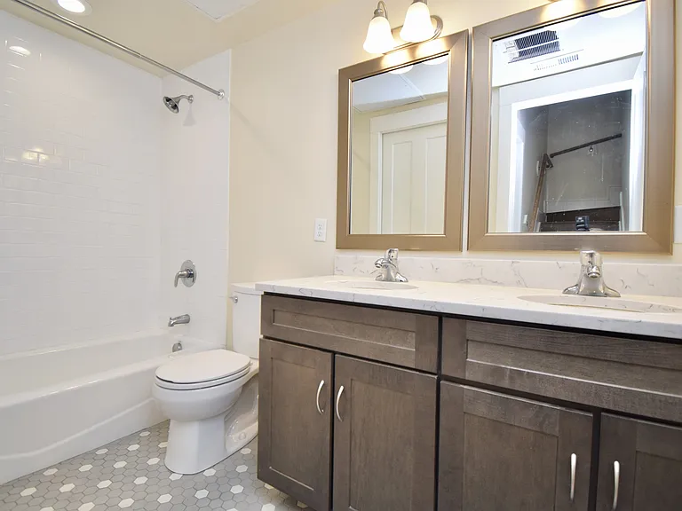 105 Peete St — Photo 40
