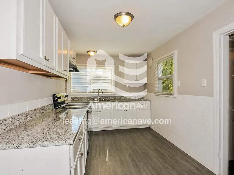 470349_007_wm_-_kitchen_13252267.jpg