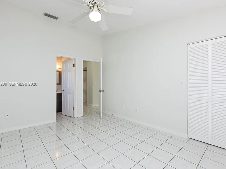 20700 SW 81st Ave — Photo 16