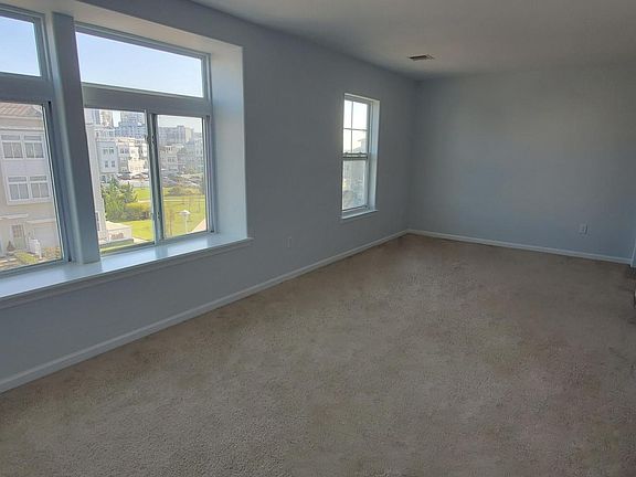 5th image of 6405 Ocean Ave S #B