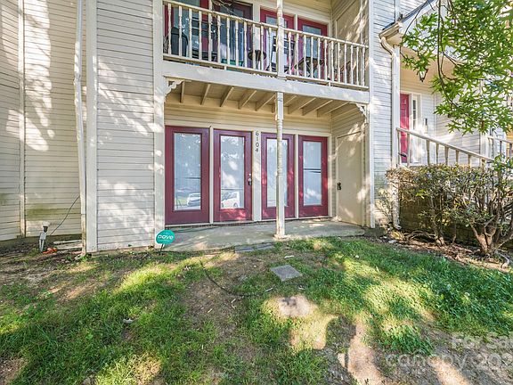 2nd image of 6104 Meadow Rose Ln