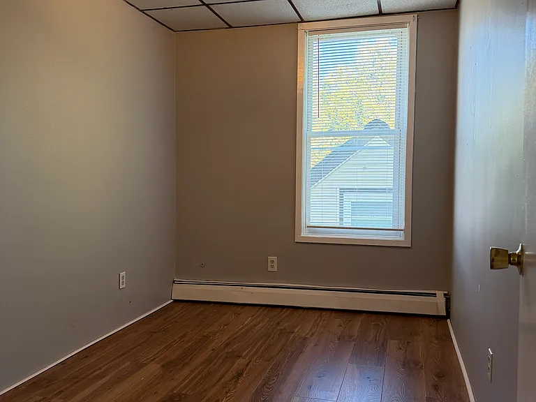 34 E Main St #5 — Photo 5