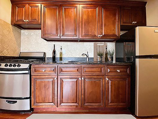3rd image of 2205 3rd Ave APT 4f