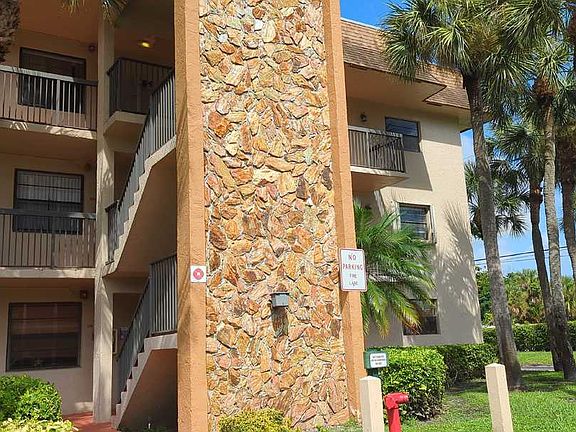 2nd image of 6085 N Sabal Palm Blvd #Ap-108