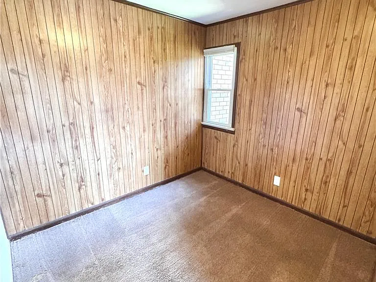 2043 W Allen St #A — Photo 11