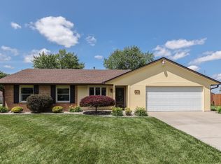 63 Old Trail Dr, Bargersville, IN 46106