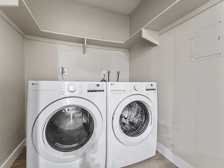 Tamarack Sands Apartment Homes — Photo 12