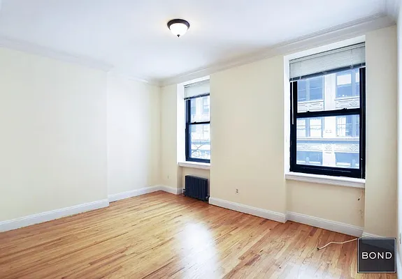 Rented by Bond New York | media 15