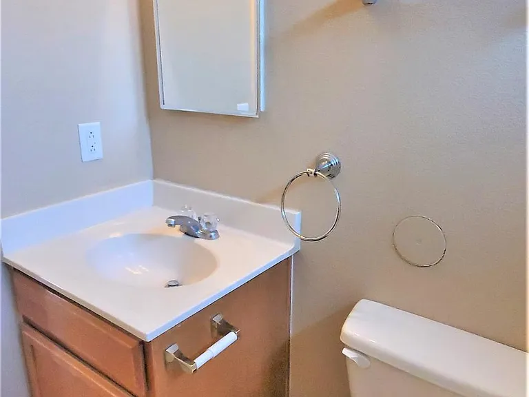 3408 Blue Earth Ln #C — Photo 22