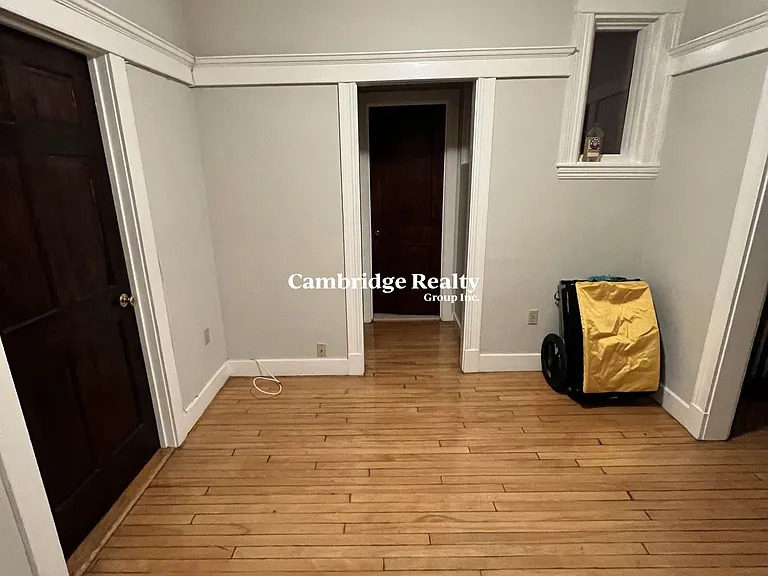 33 Highgate St #7T — Photo 9