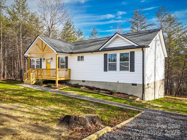 170 Lake Mountain View Dr, Marion, NC 28752