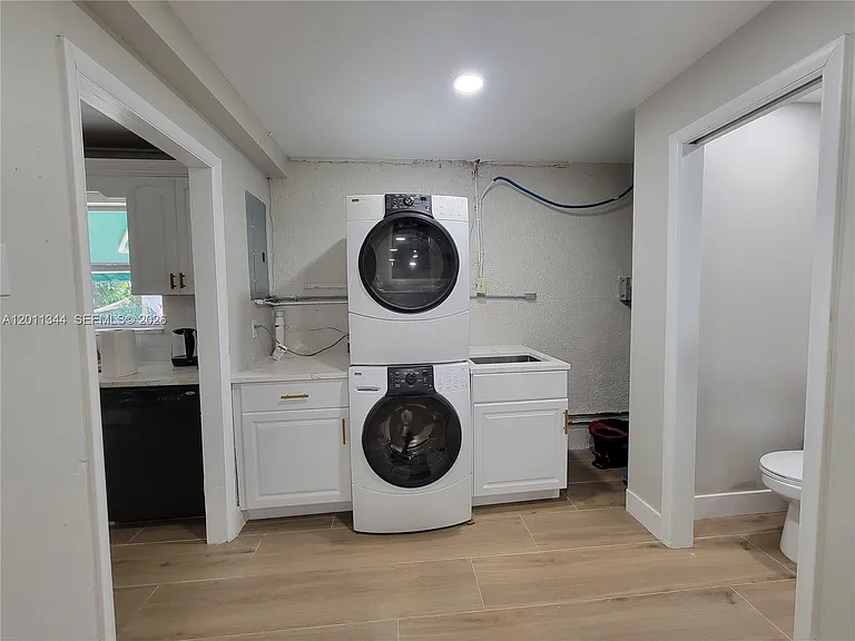 913 Lighthouse Dr — Photo 57