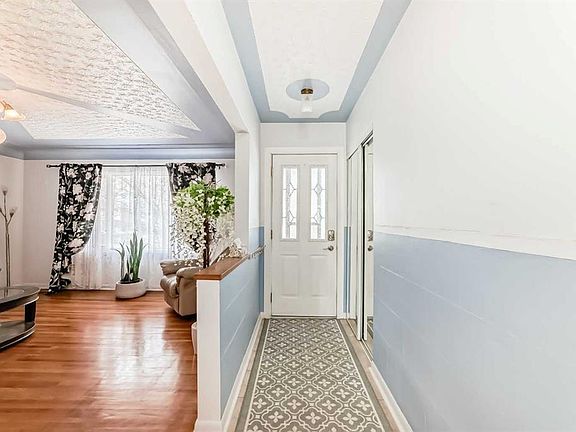 4th image of 2231 NE Crestwood Rd SE