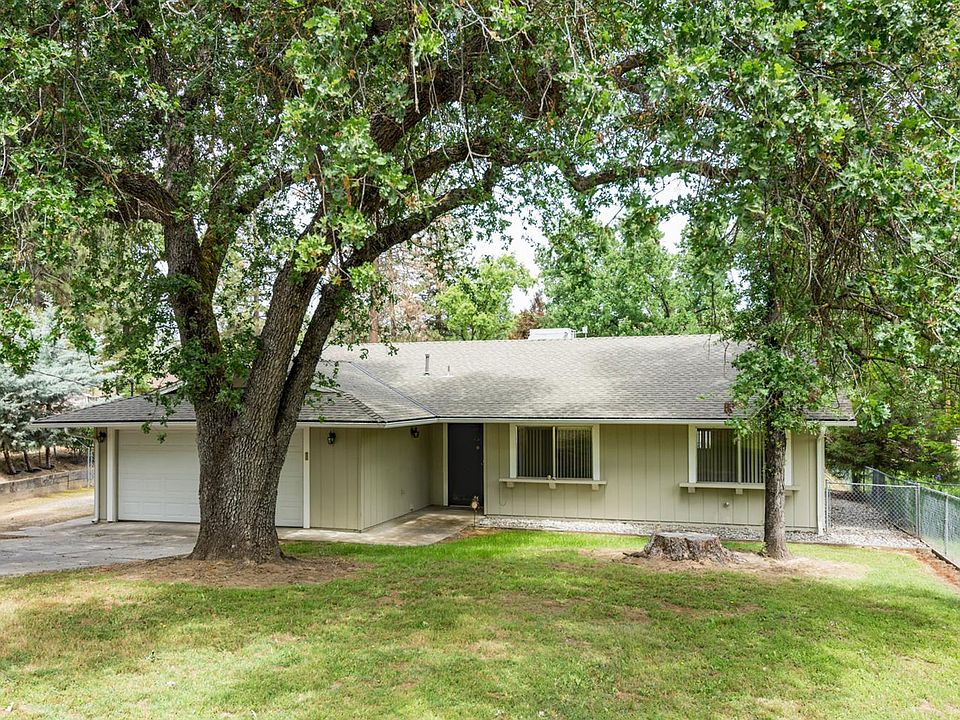 1st image of 49823 Canoga Dr