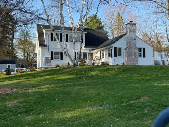 265 Lincoln St, Berlin, CT 06037