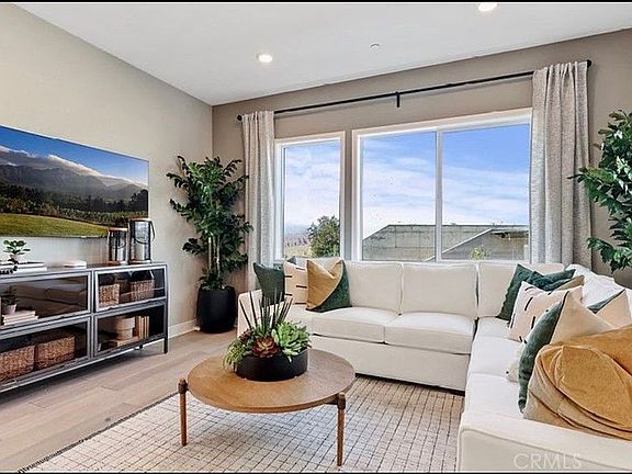 4th image of 27251 Coyote Bush Ct