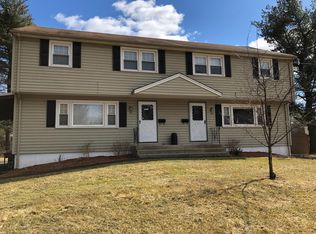 17 Marion St, Chelmsford, MA 01824