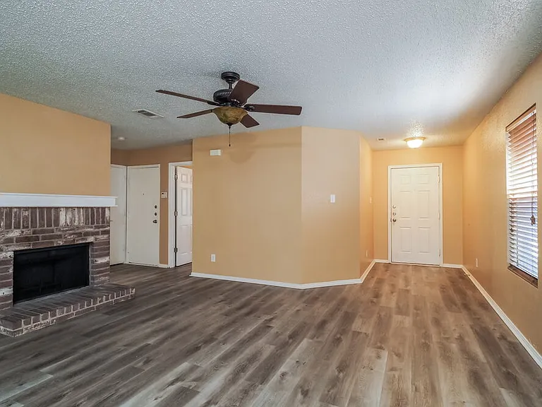 5213 Bedfordshire Dr — Photo 4