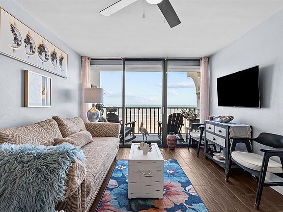 4th image of 11947 Termini San Luis Pass Rd APT 301