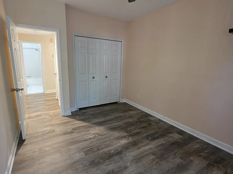 10838 Antigua Ter — Photo 9