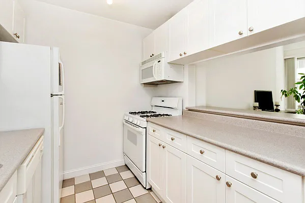 Sold by Level Group | media 3