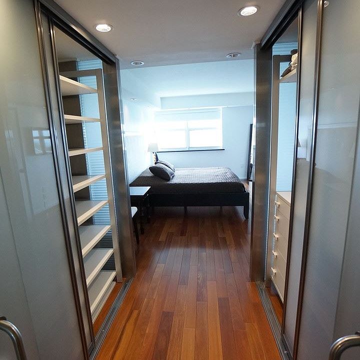 1st image of 650 West Ave APT 1111