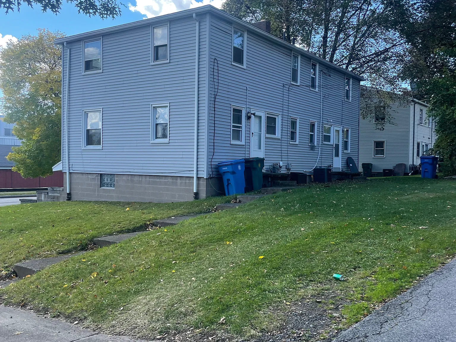 2 bed, 1.5 bath, $2,300 — Photo 2