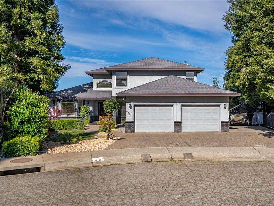 1st image of 416 Arbor Pl