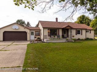 372 Charlotte St, Mulliken, MI
