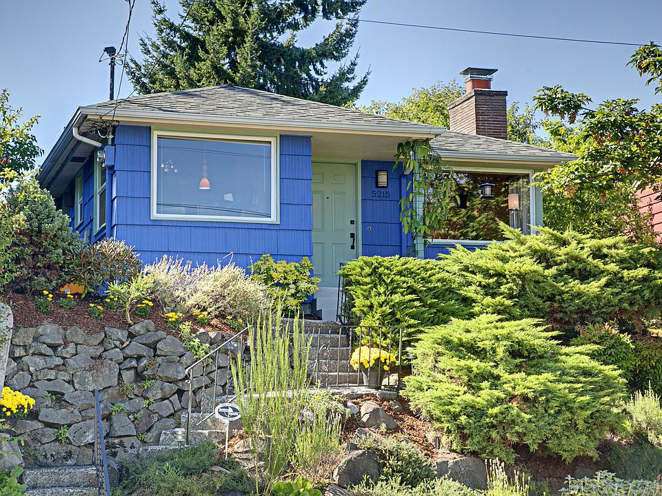 Mid-Century perched above the neighborhood.