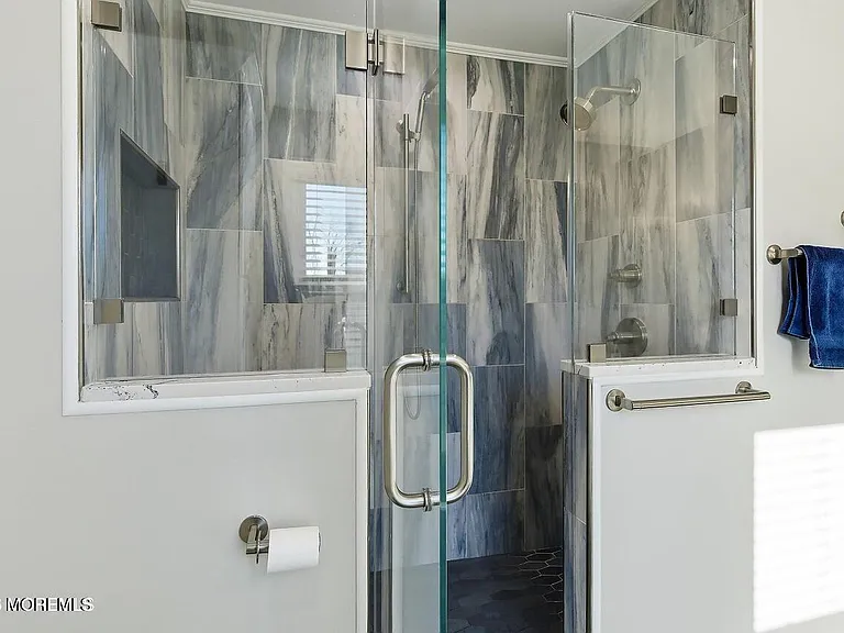 16 Snowdrift Ln — Photo 7