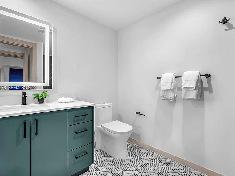 4220 Laguna St #505 — Photo 19