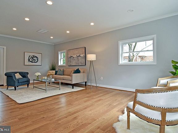 3rd image of 7234 Arthur Dr