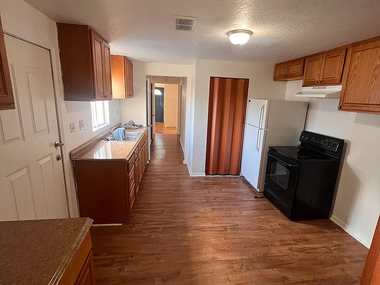 5418 Grey Dr — Photo 13