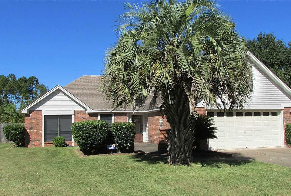 1st image of 63 Heritage Dr