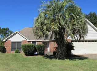 63 Heritage Dr, Vidor, TX 77662