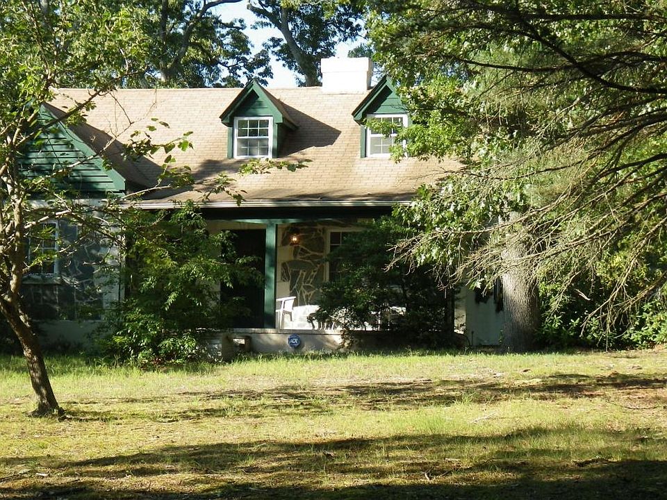 1st image of 96 Seminole Dr